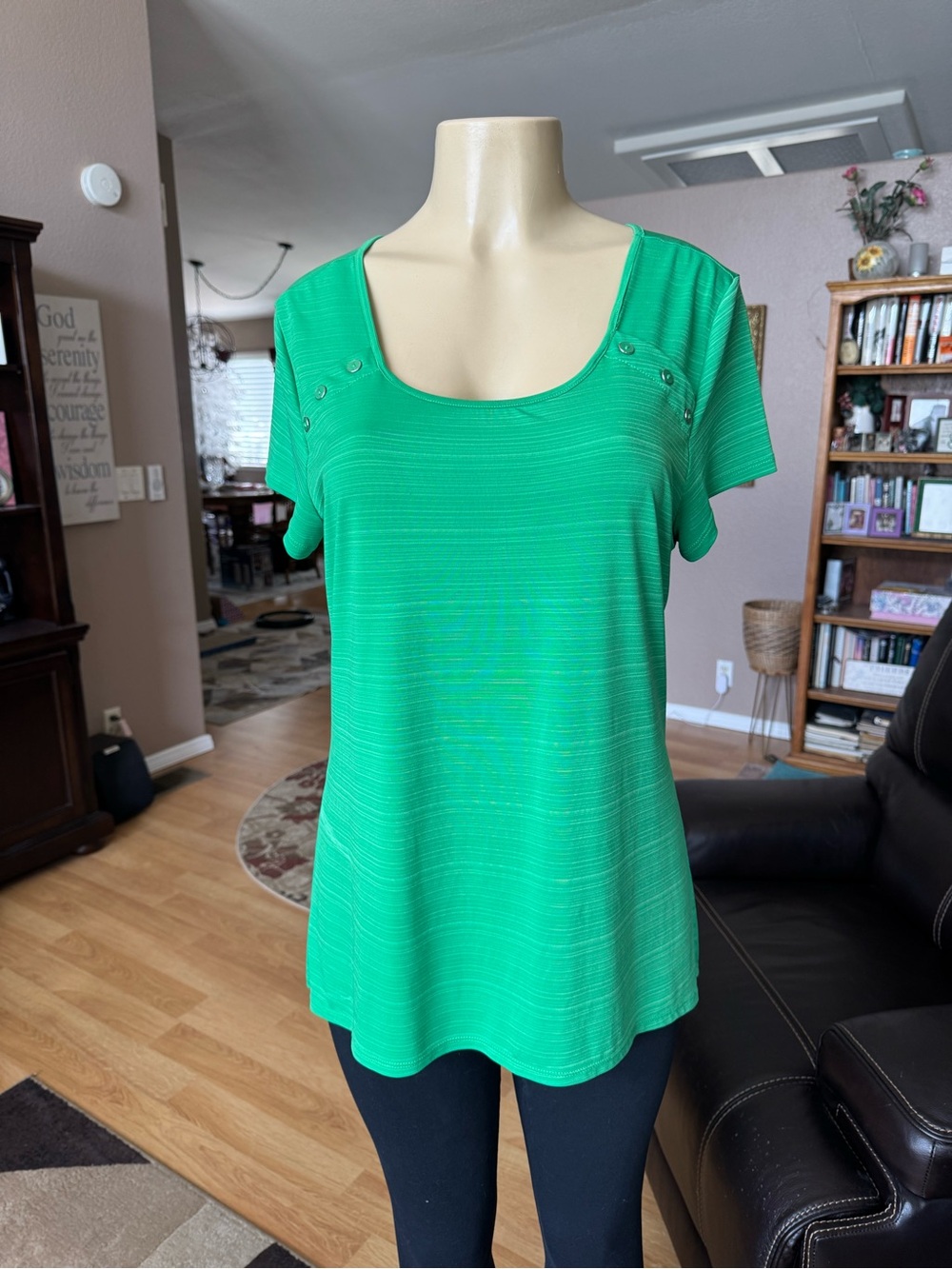 Vintage Suzie bright green scoop neck short sleeve blouse-size L